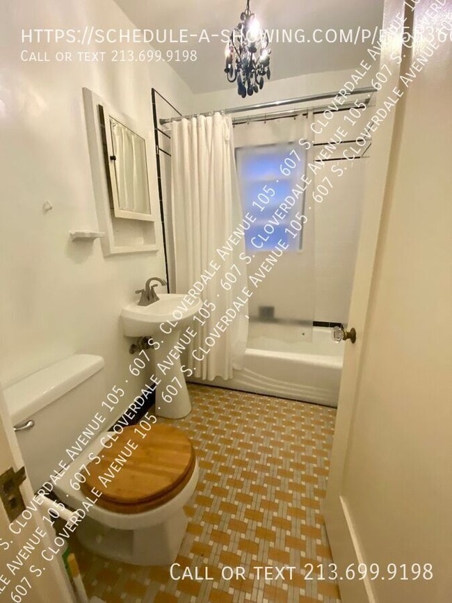 Building Photo - 607 Cloverdale Ave