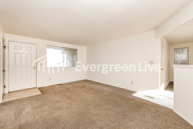 Building Photo - 7364 Brandt Pike