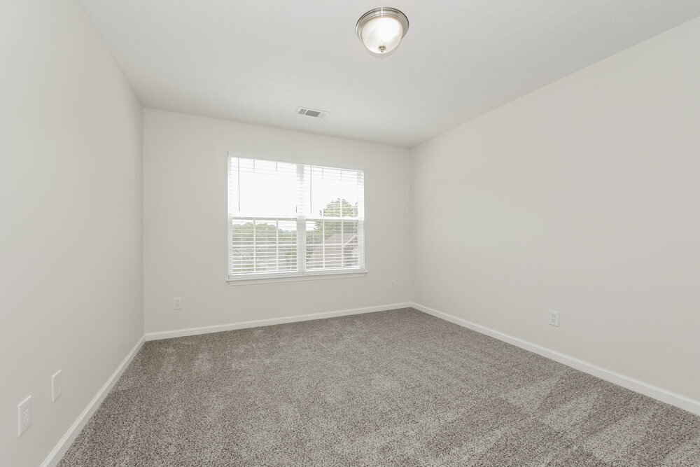 Building Photo - 102 Polk Ct