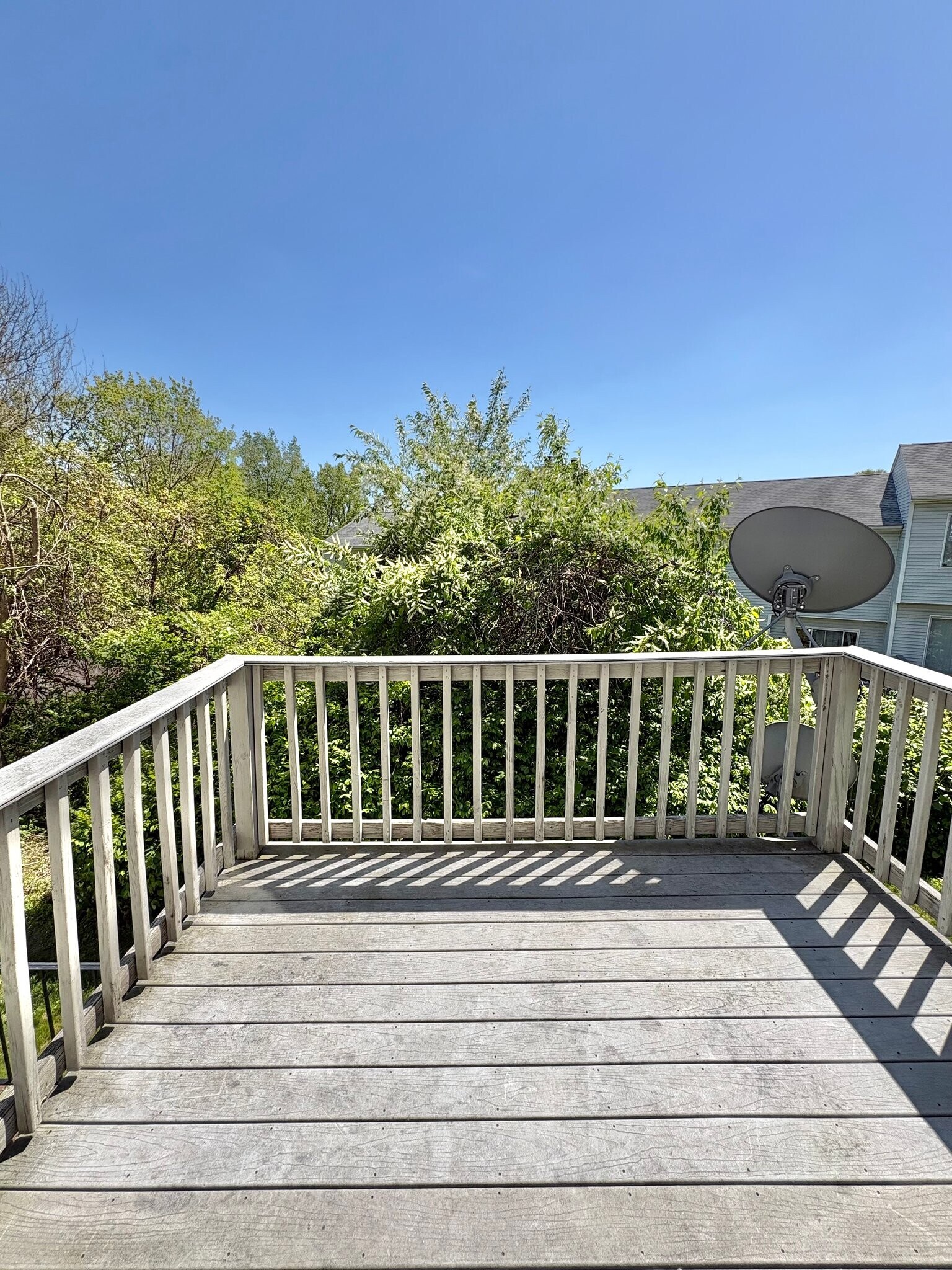 Building Photo - 925 Oronoke Rd