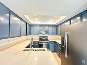 Building Photo - Beautiful 3Bd/2.5Ba Available In Costa Mesa