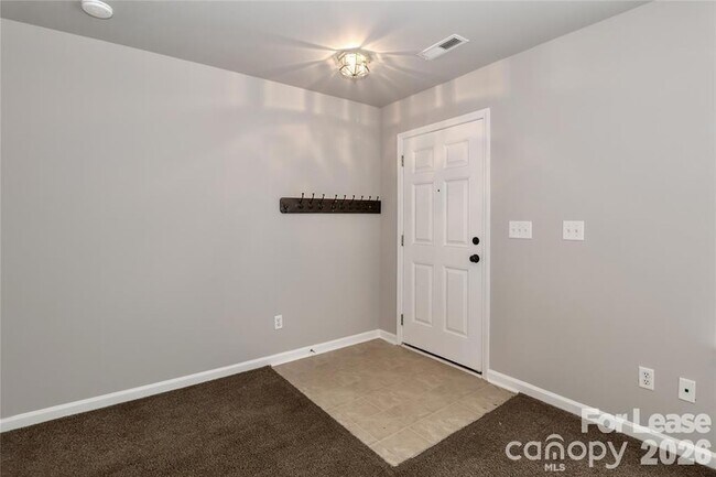 Building Photo - 153 Marakery Rd