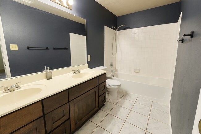 Building Photo - Casa Terrace