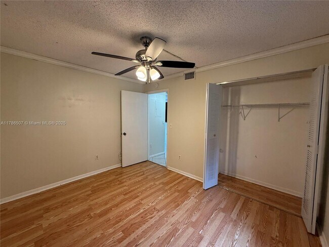 Building Photo - 6555 W 26th Dr