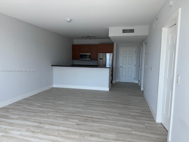 Building Photo - 1300 Ponce de Leon Blvd