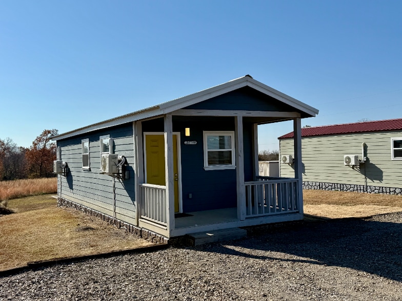 Primary Photo - 105160 S 4736 Rd