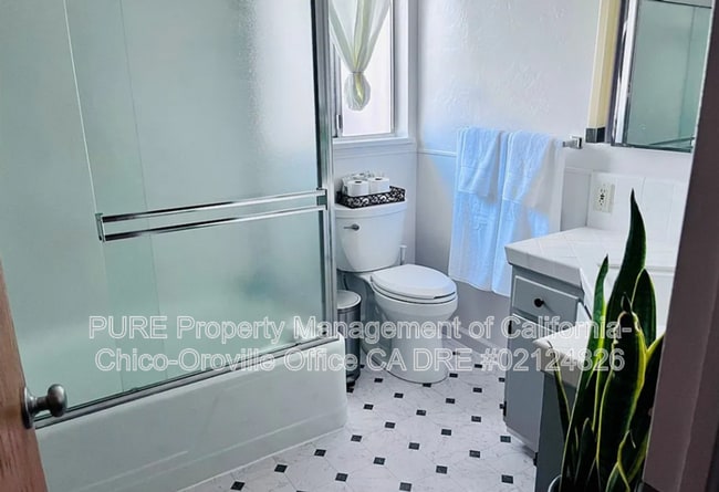 Building Photo - 2537 Oroville Quincy Hwy