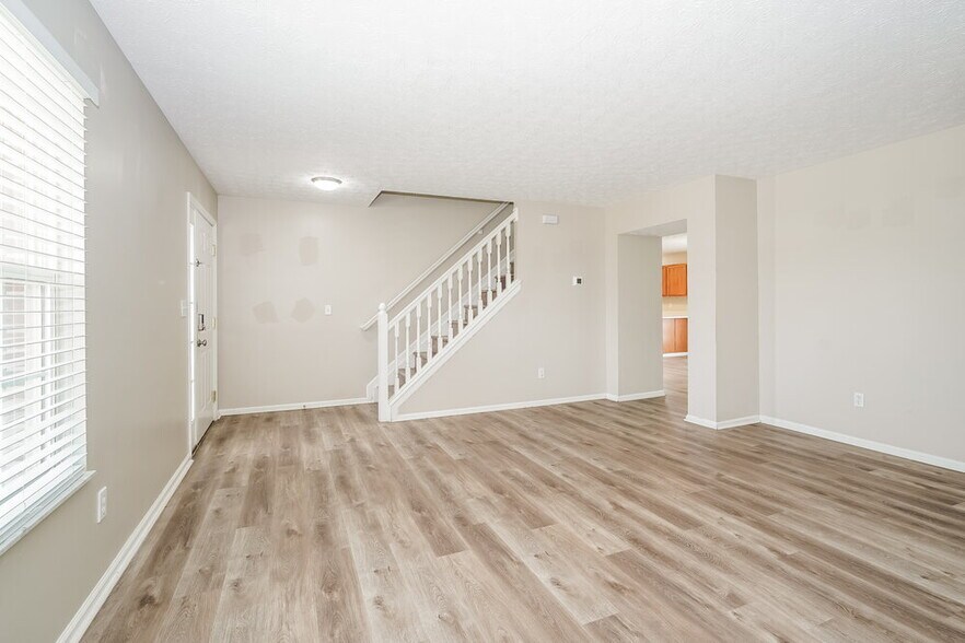 Building Photo - 5718 Cruiser Ave