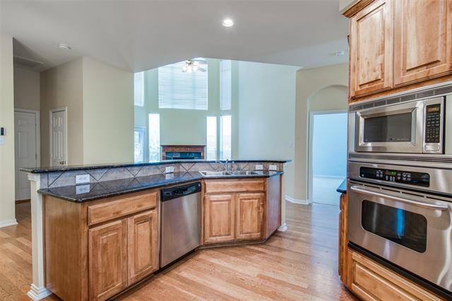 Building Photo - 5636 Country View Ln