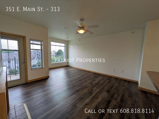 Building Photo - 351 E Main St