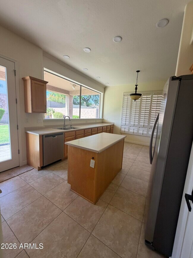 Building Photo - 7464 E Odessa Cir