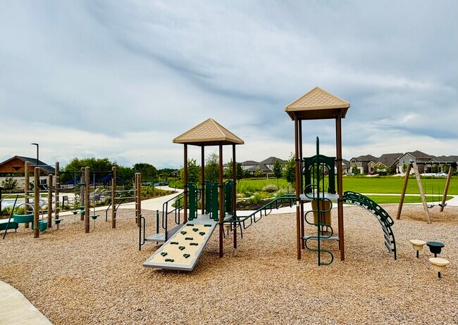 Building Photo - 1224 Purple Martin Dr
