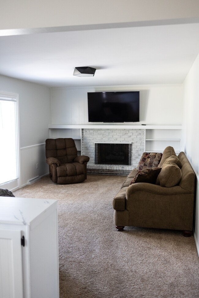 Building Photo - 3130 Bellshire Way