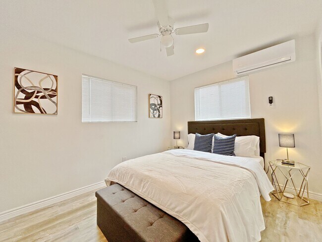 Building Photo - 5288 Santa Margarita St