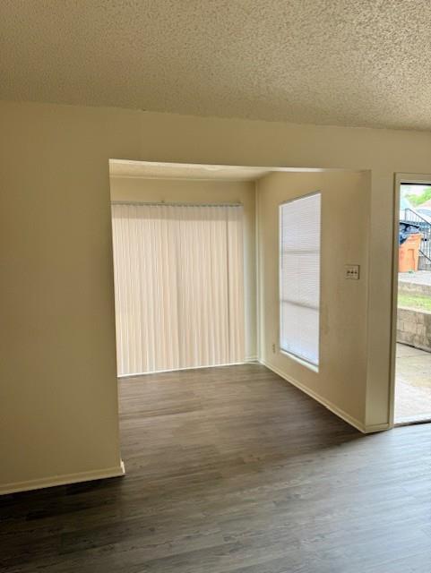 Building Photo - 3001 Parker Ln