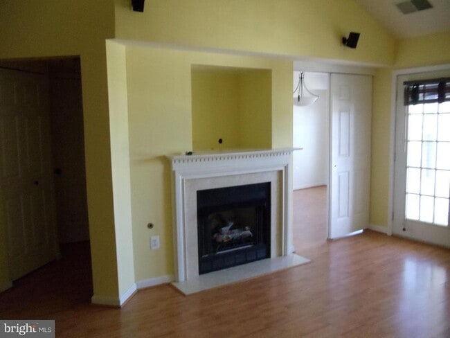 Building Photo - 2701 Bellforest Ct