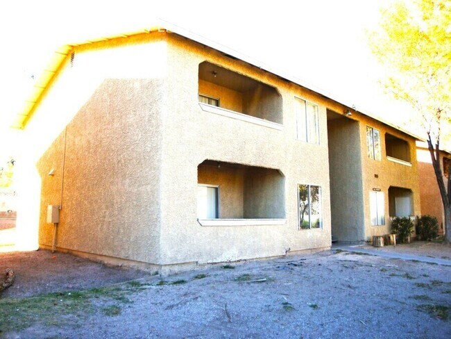 Building Photo - 2785 Twistingbow Ln