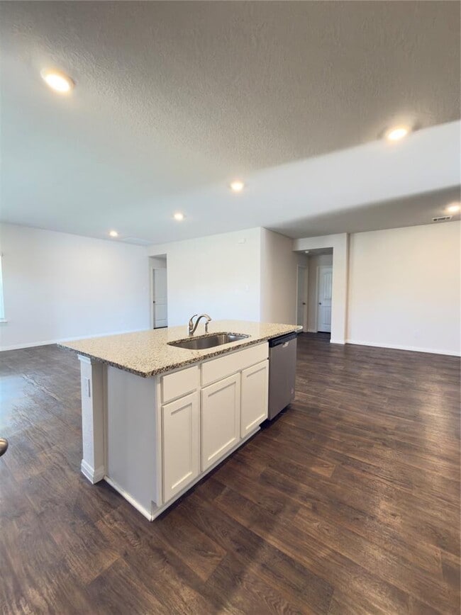 Building Photo - 282 Texas Palmetto Cir