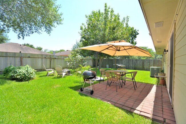 Building Photo - 5414 Quail Tree Ln