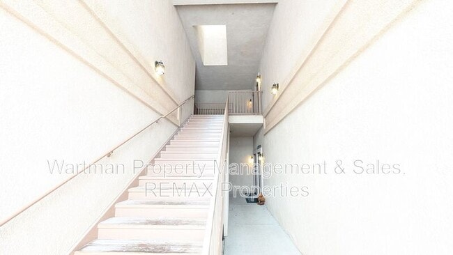 Building Photo - 1530 Little Bear Creek Point