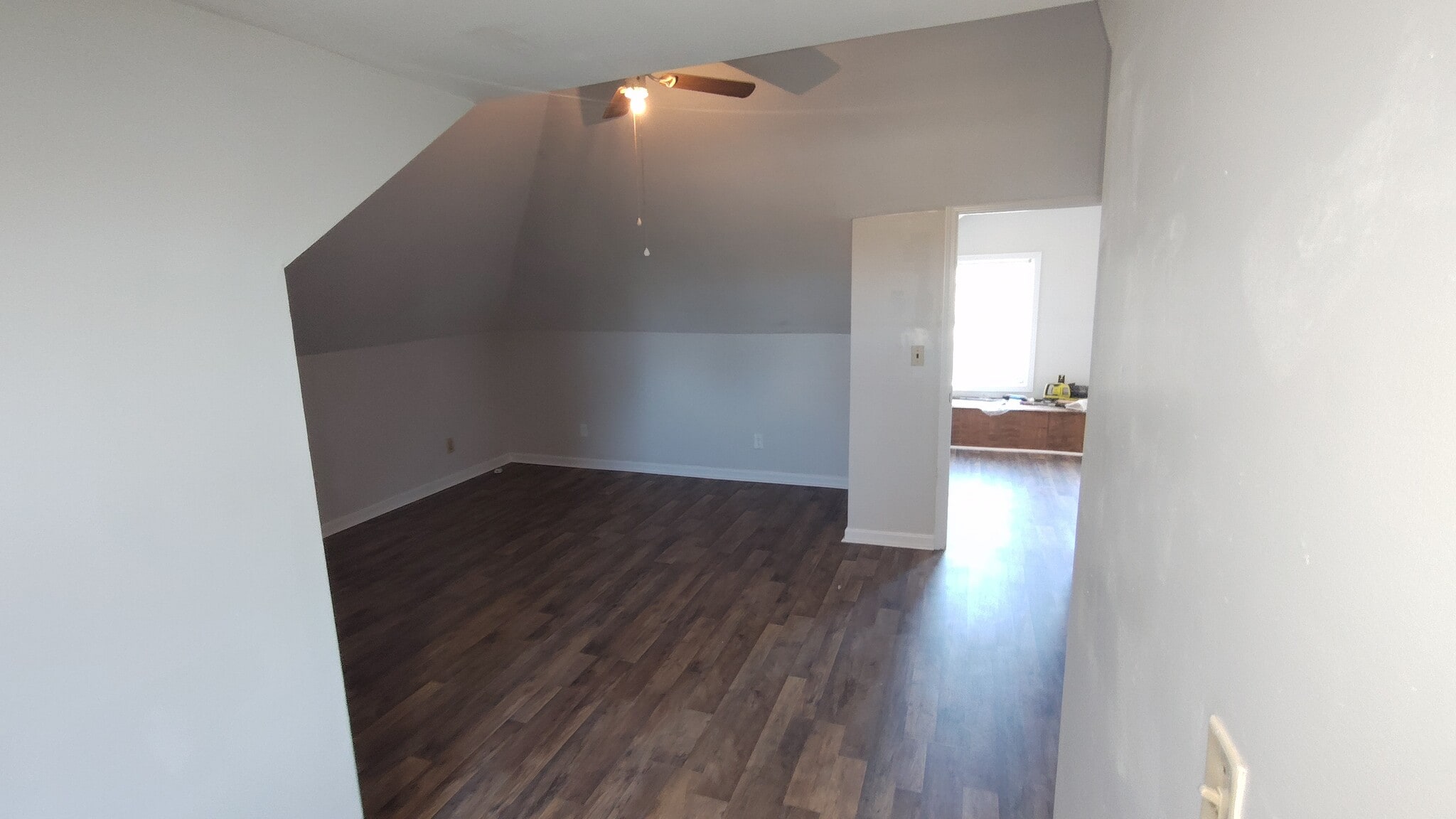 Building Photo - 320 S East St