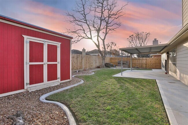 Building Photo - 19919 Upland Creek Dr