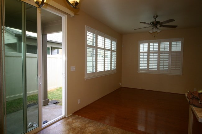 Building Photo - 91-1001 Keaunui Dr