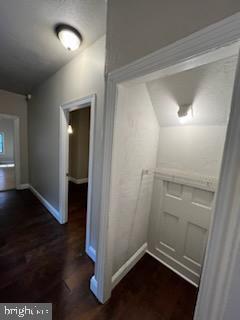 Building Photo - 311 Elm St