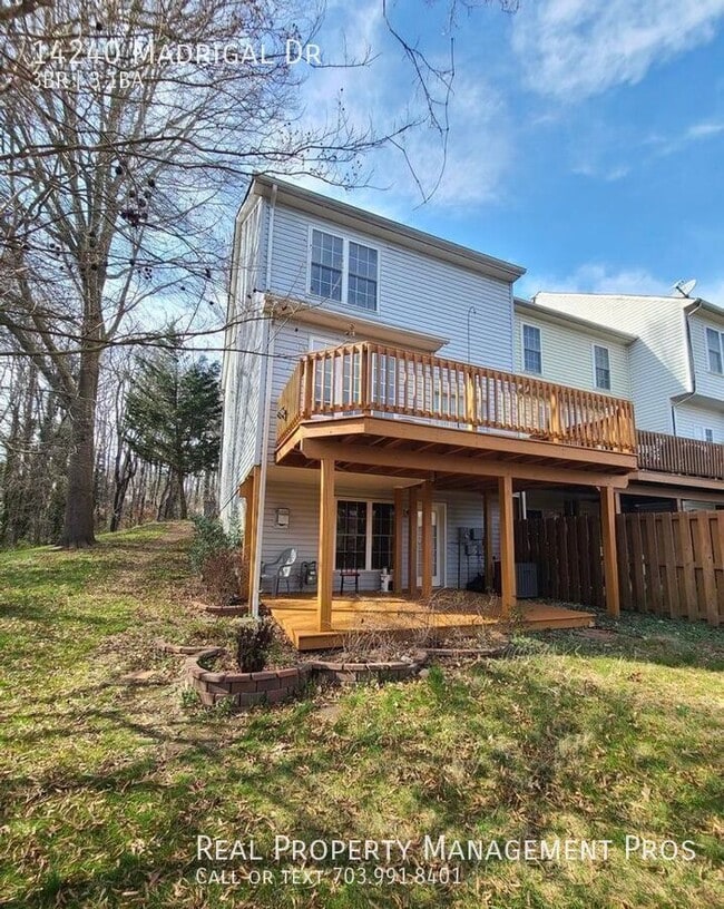 Building Photo - 14240 Madrigal Dr