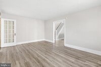 Building Photo - 205 Callanan Ave