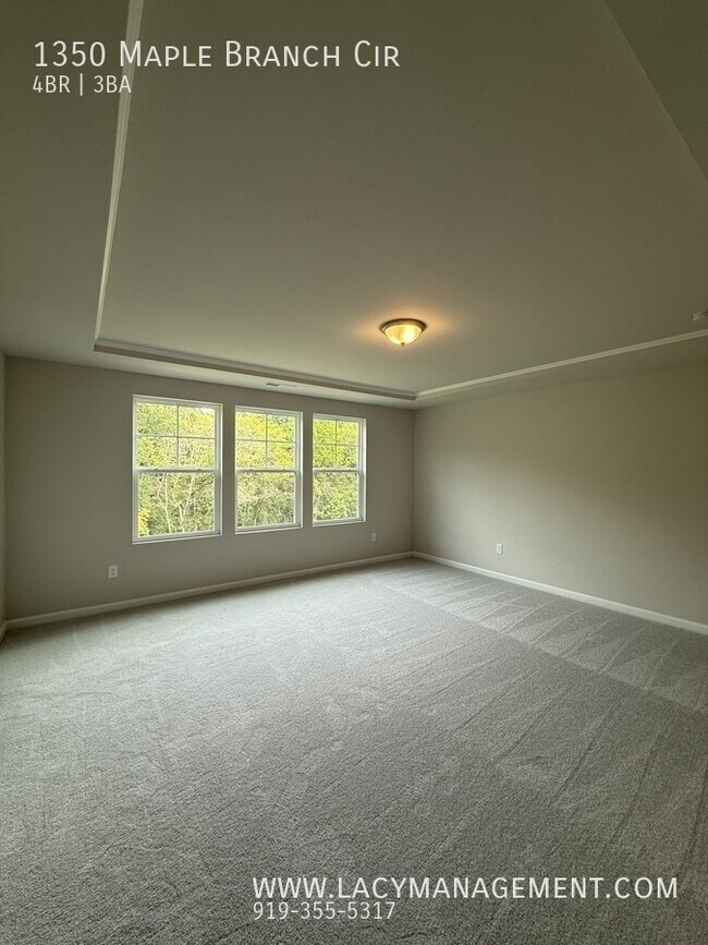 Building Photo - 1350 Maple Br Cir