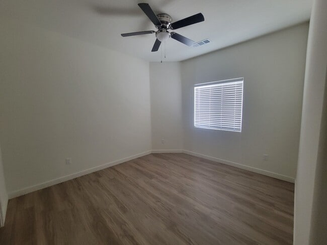 Building Photo - 8617 Frankie Lou St