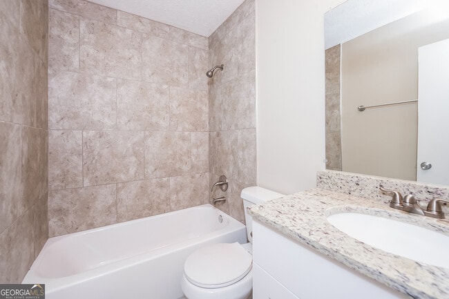 Building Photo - 5722 Phillips Dr