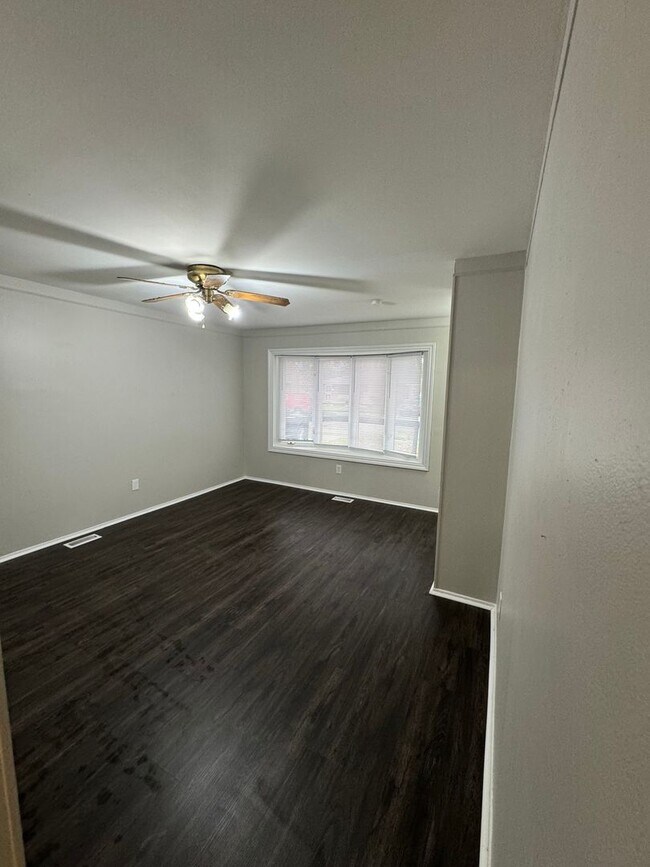 Building Photo - 29636 Edward Dr