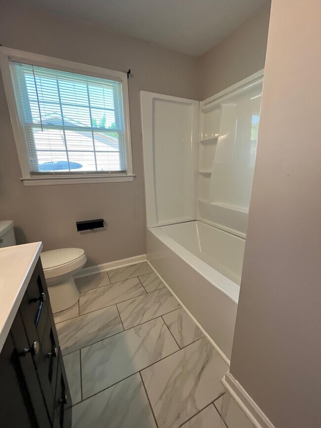 Building Photo - 3510 Cypress Pond Dr