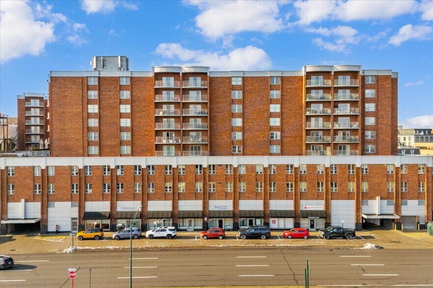 Building Photo - 411 S Old Woodward Ave