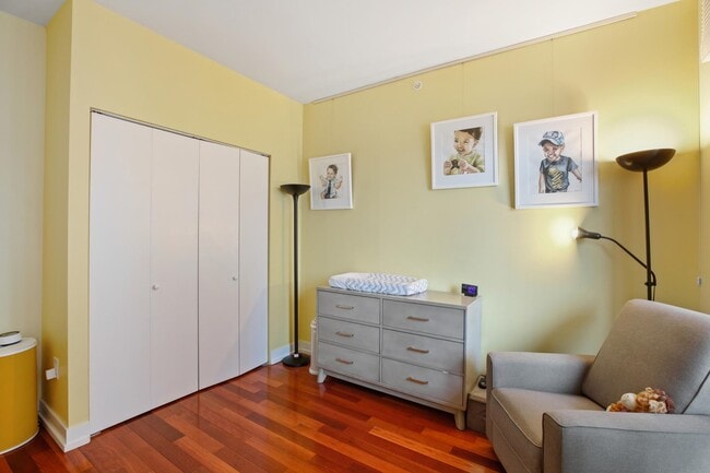 Building Photo - 389 Washington St