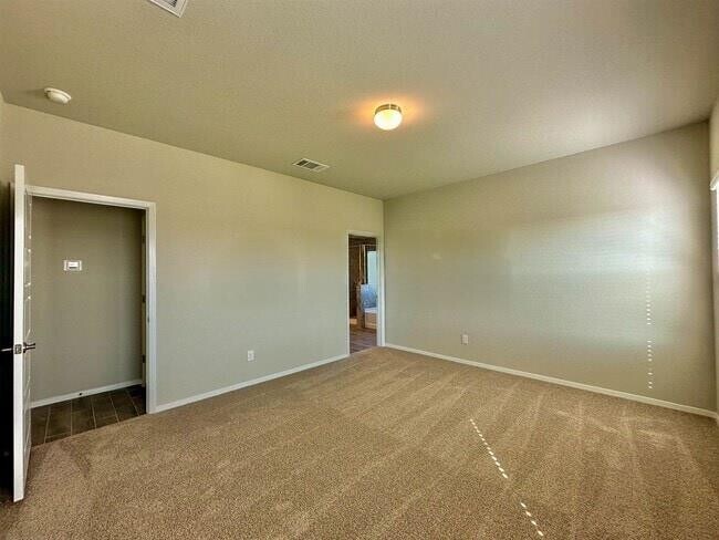 Building Photo - 140 Keltic Dr