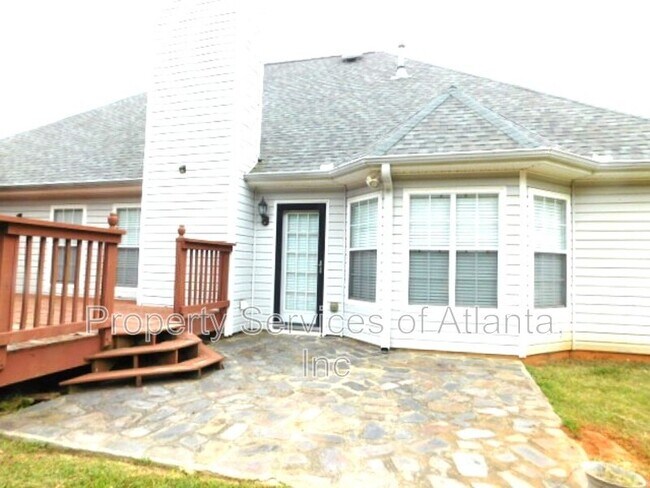 Building Photo - 101 Moss Pointe Dr