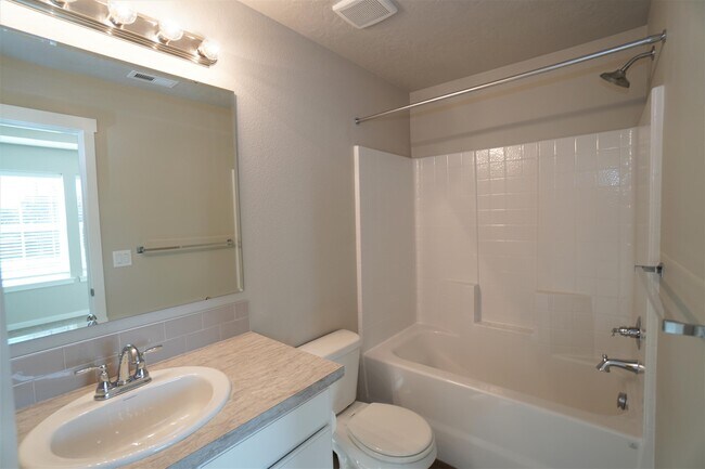 Building Photo - 5928 S Jessenia Ln