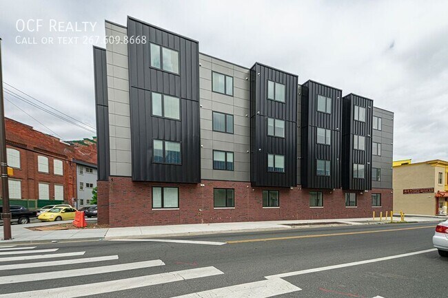 Building Photo - 1245 Ridge Ave