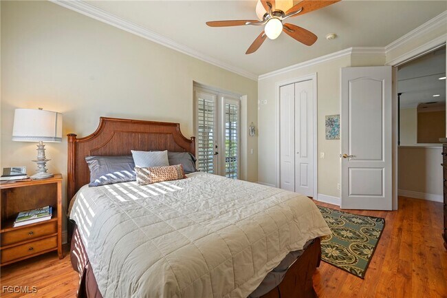 Building Photo - 18150 Old Pelican Bay Dr