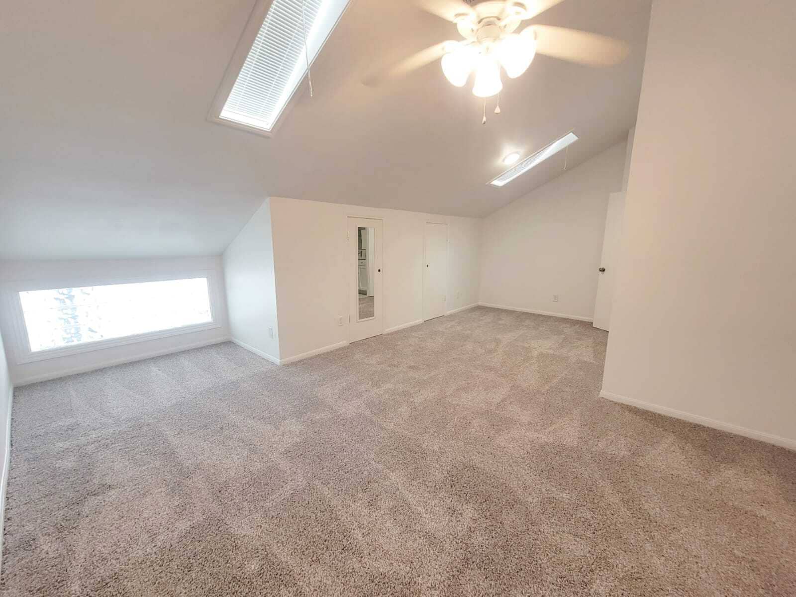 Building Photo - 1808 Saxony Ln