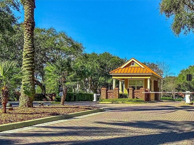 Building Photo - 17 Oasis Cir