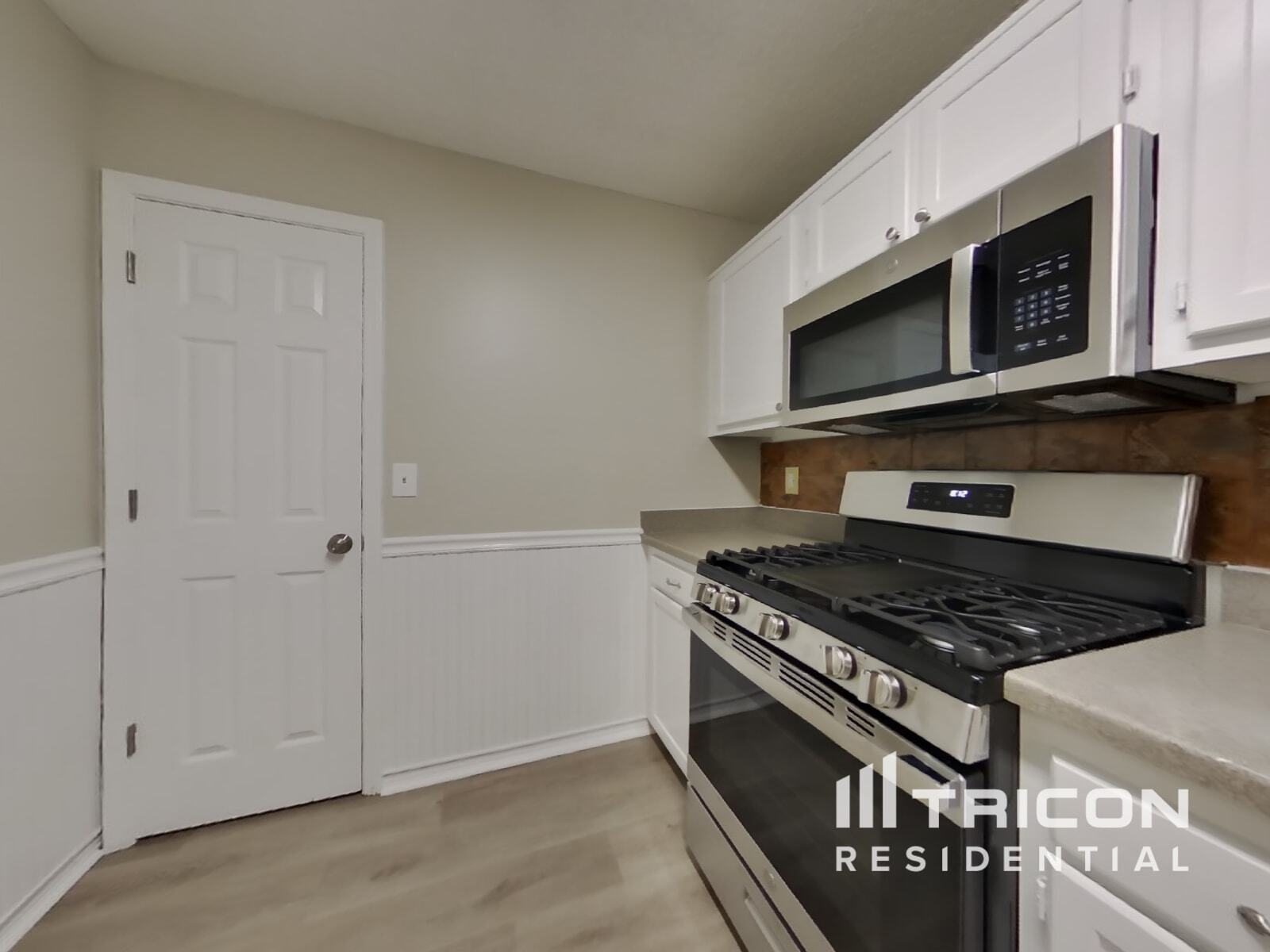 Building Photo - 5392 Brickleberry Way