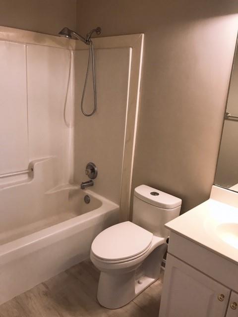 Building Photo - 1049 Davis Bend Ct