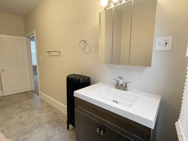 Building Photo - (SOLD) 113-115 E Main Street