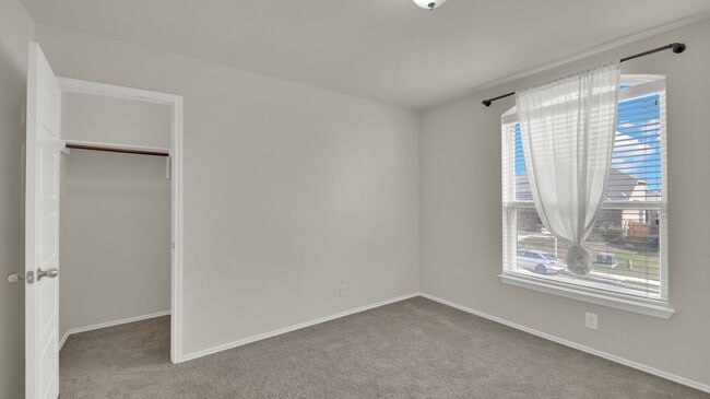 Building Photo - Spacious Buda Rental with Open Layout & Garage