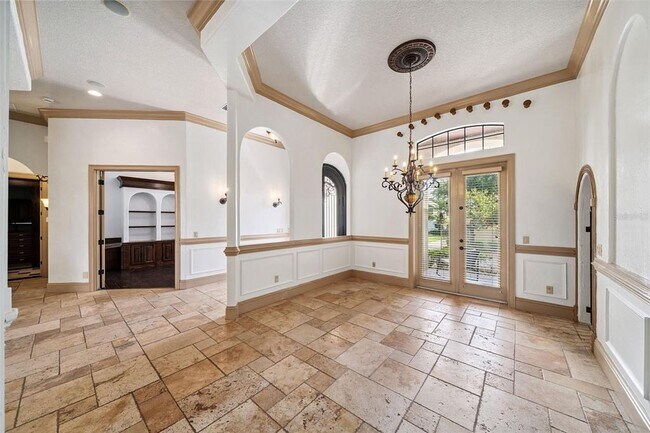 Building Photo - 8402 Lake Burden Cir