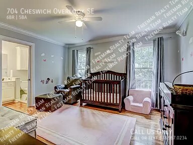 Building Photo - 704 Cheswich Overlook SE